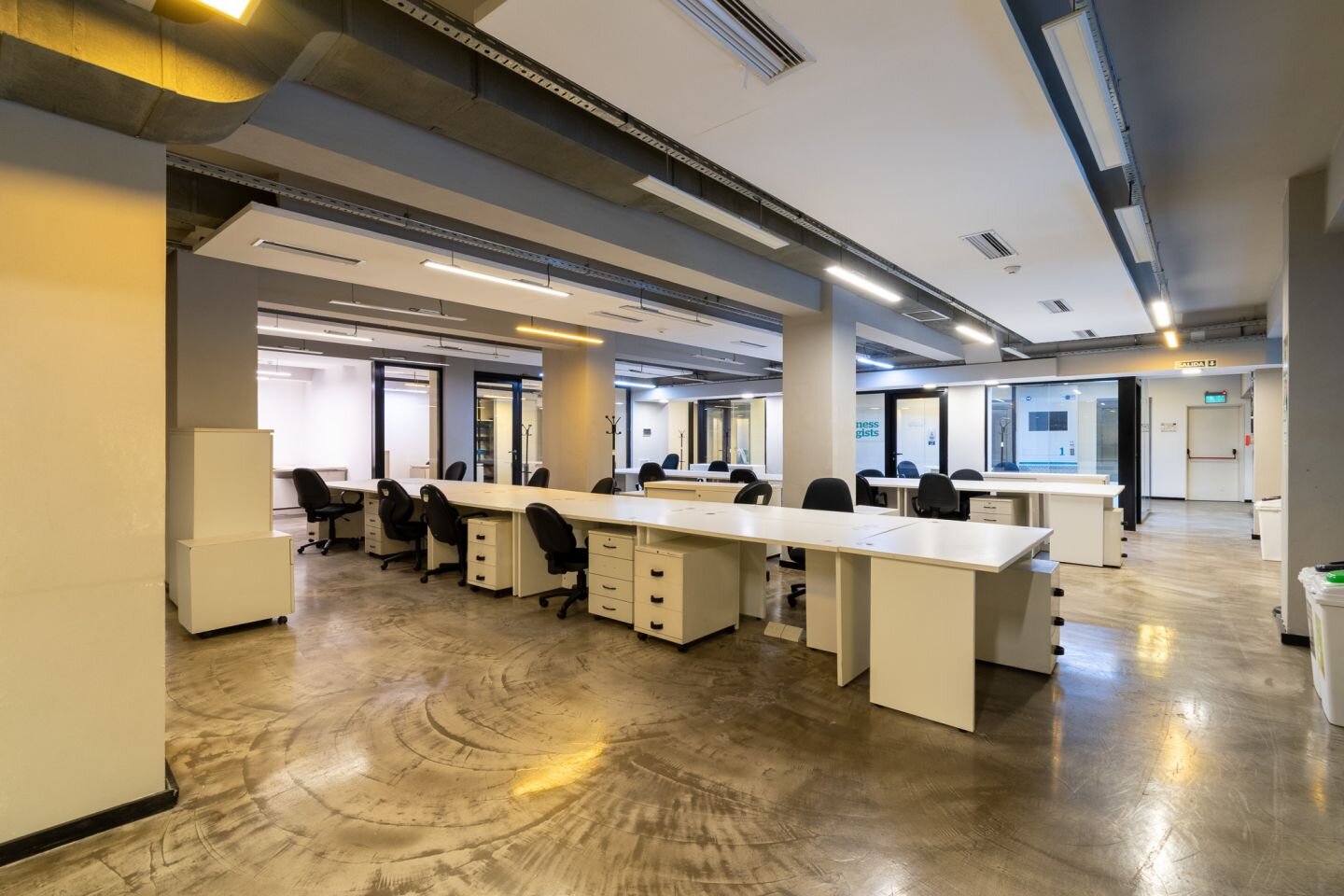 Alquiler. Edificios/Oficinas. Ideal empresas. - 17