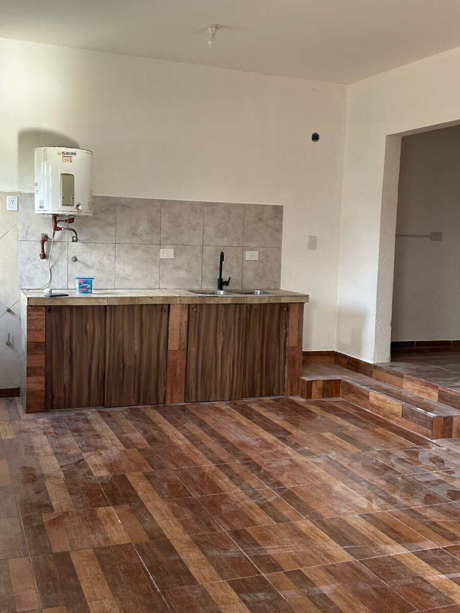 ALQUILER CASA 2 DORM C/AMPLIO PATIO EN SALSIPUEDES ARS 850.000 - 7