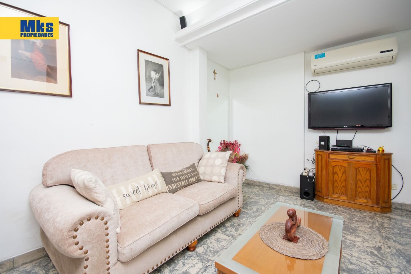 Departamento 3 ambientes c/dependencia en venta. Planta baja al frente con Patio. Orientación norte. — foto 4