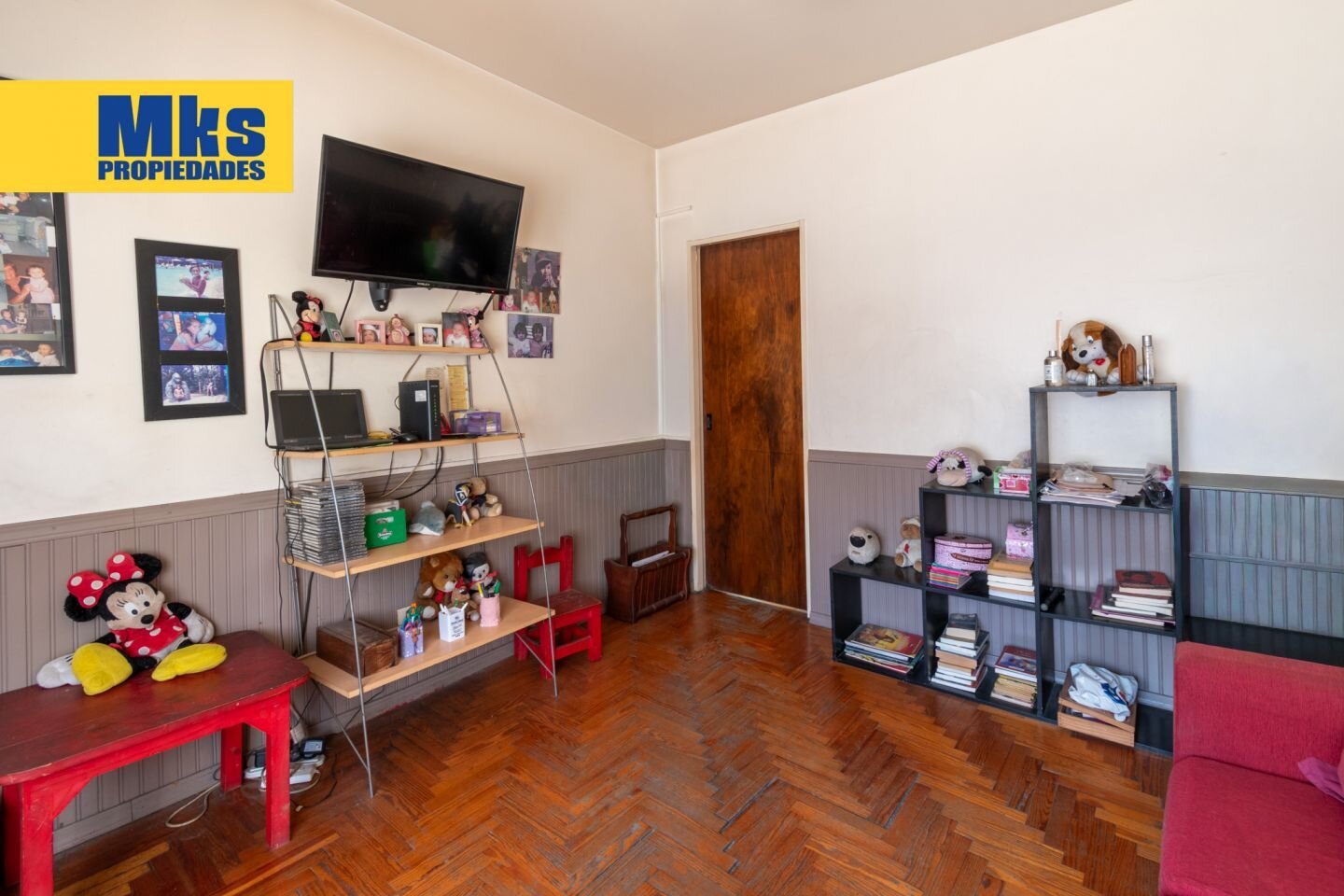 Venta. Casa en terreno propio. 4 ambientes. Quincho, patio y terraza. - 15