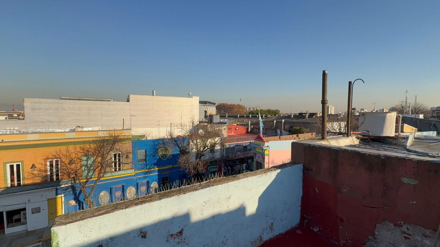 Local comercial en venta. CAMINITO. Primer piso. Dividido en dos plantas más. - 11