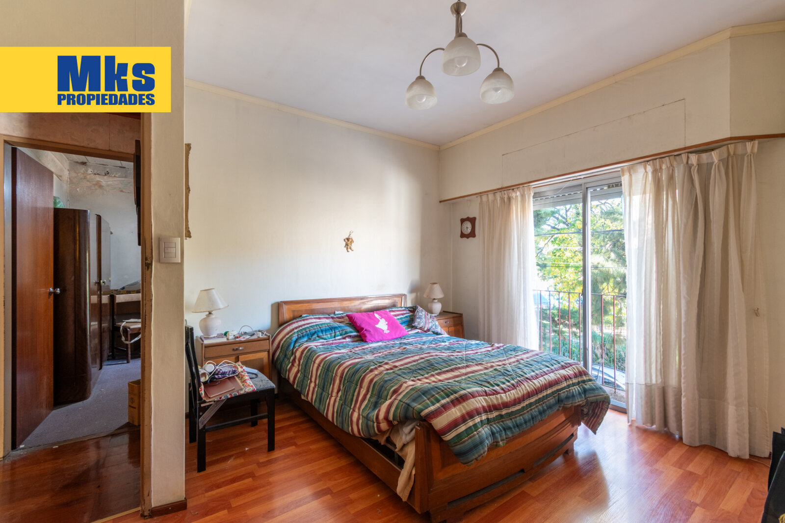 Venta casa en lote propio - dos plantas, terraza y cochera. — foto 8