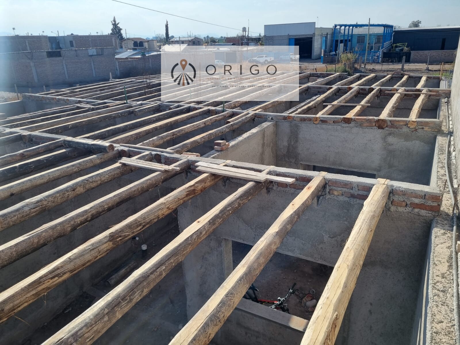 ORIGO NEGOCIOS INMOBILIARIOS VENDE EN POZO CASAS DE 2 Y 3 DORMITORIOS EN BARRIO ANDESMAR- GUAYMALLEN - 14