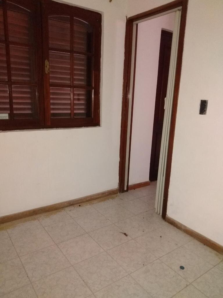 CASA EN VENTA EN ALBERDI ZONA JEFATURA - 15