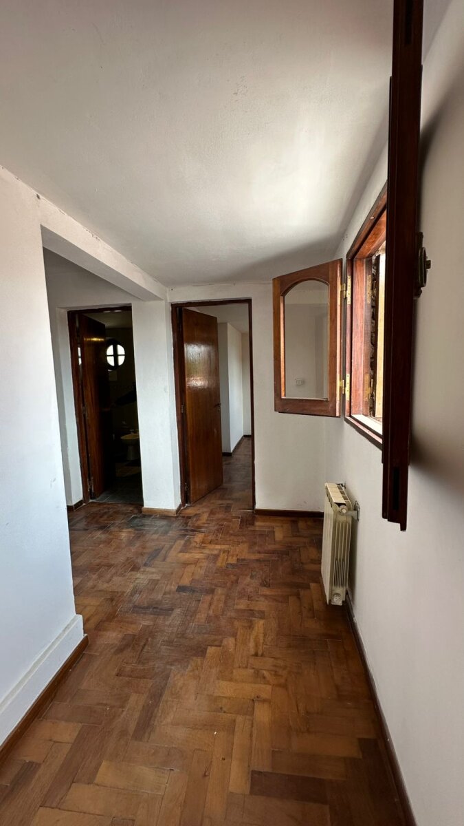 Carlos Paz magnifica casa 6 dormitorios pileta - Imagen 17
