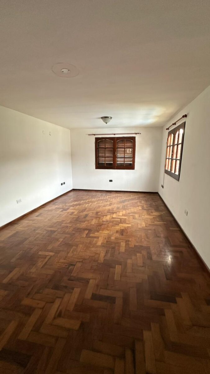 Carlos Paz magnifica casa 6 dormitorios pileta - Imagen 8