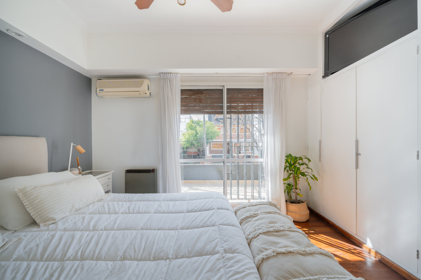 Casa Multifamiliar Villa Urquiza 2 Plantas Garage Quincho Lote Propio Venta — foto 5