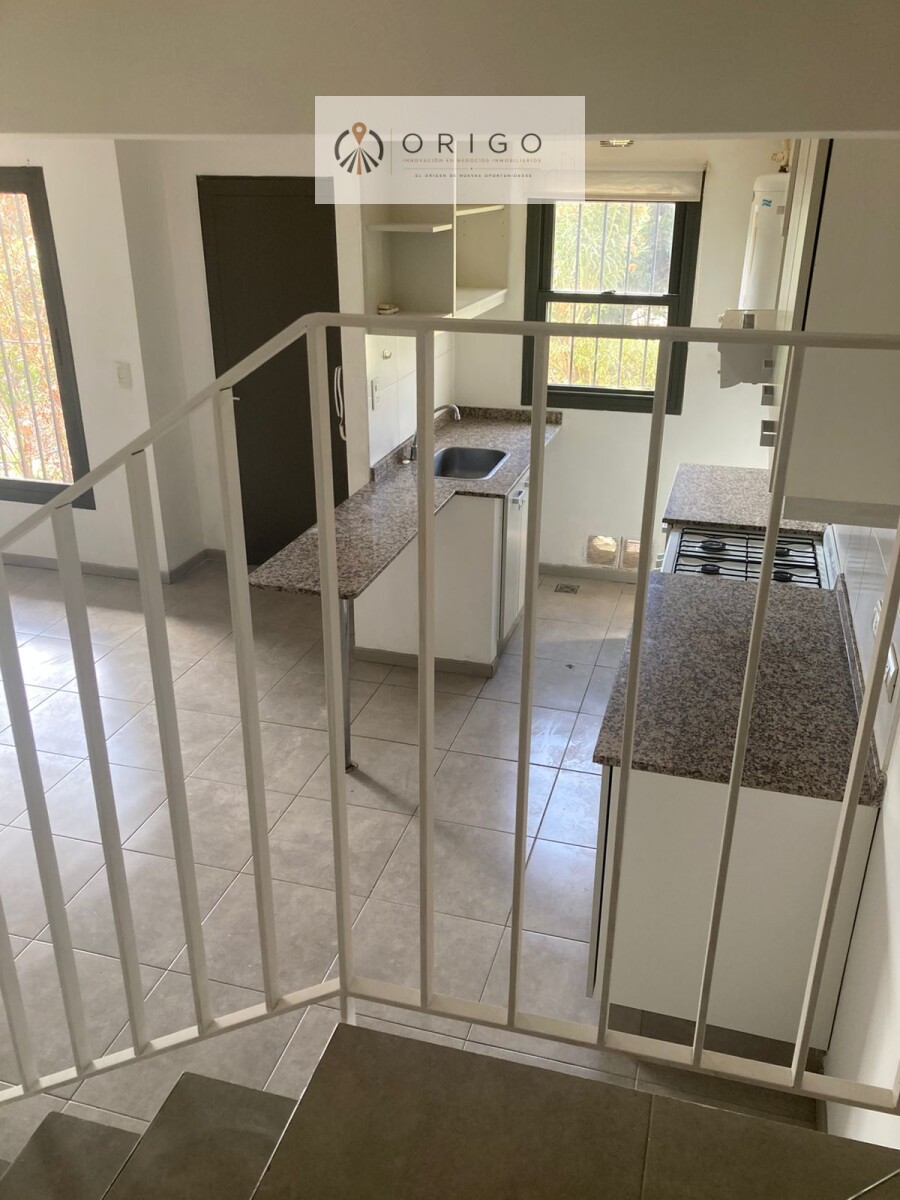 ORIGO NEGOCIOS INMOBILIARIOS ALQUILA HERMOSO DEPARTAMENTO DUPLEX - 4
