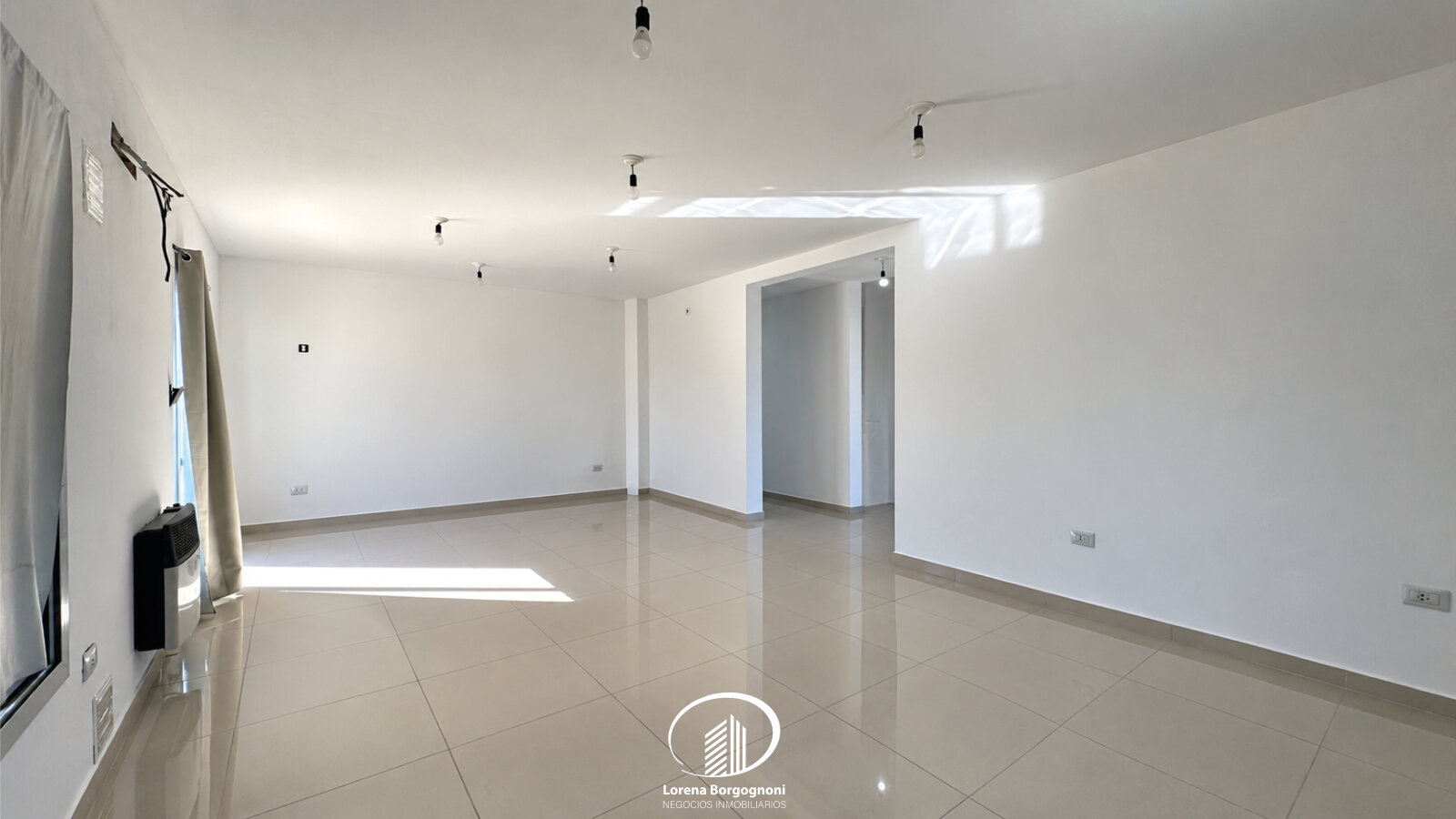 Casa en Venta Altos de Manantiales -- 4 Dormitorios 4 Baños - 47