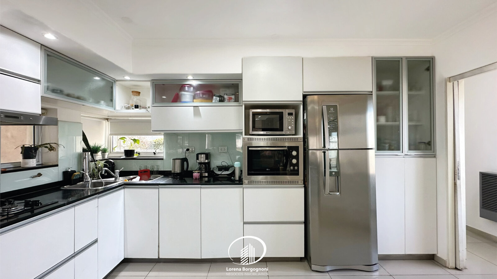 Casa en Venta Altos de Manantiales -- 4 Dormitorios 4 Baños - 6