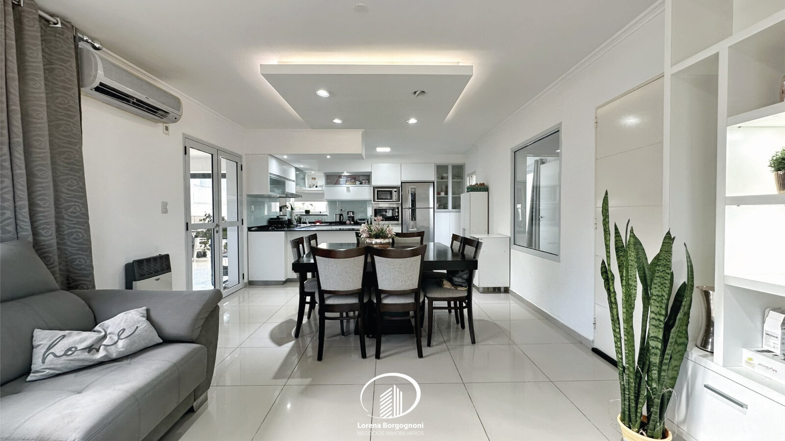 Casa en Venta Altos de Manantiales -- 4 Dormitorios 4 Baños - 25
