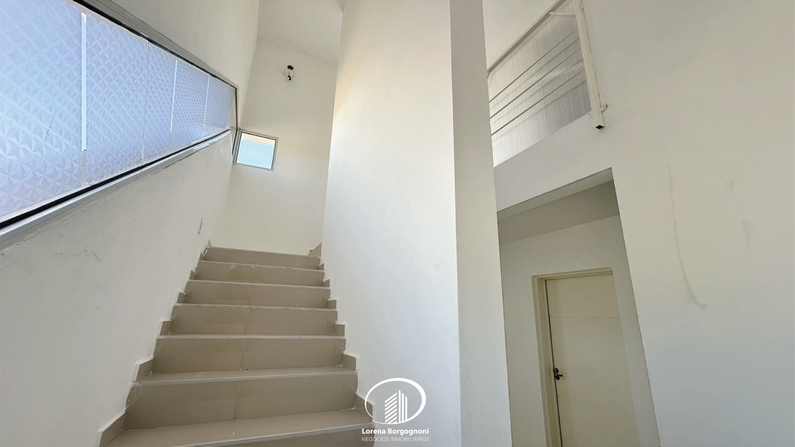 Casa en Venta Altos de Manantiales -- 4 Dormitorios 4 Baños - 9