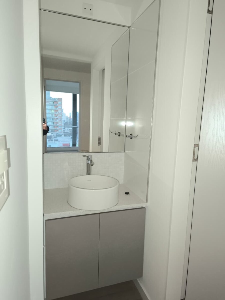 Departamento de 3 dormitorios y cochera - 9 de Julio y Ov Lagos - 5