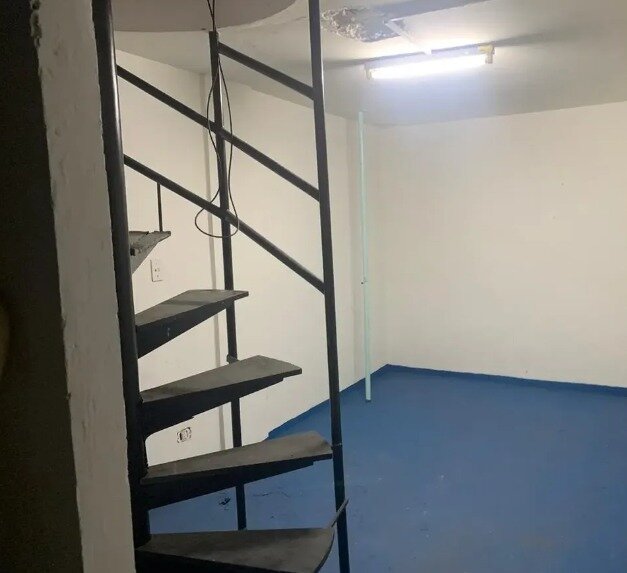 Local comercial en galería - PB y Sótano - 44m² totales - Retiro — foto 6