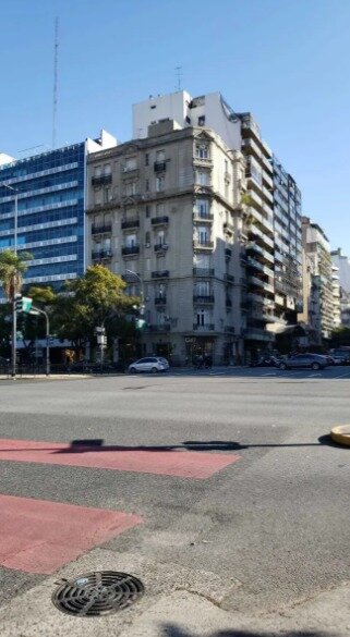 Local comercial en galería - PB y Sótano - 44m² totales - Retiro — foto 9