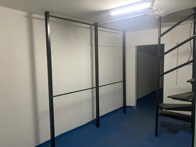 Local comercial en galería - PB y Sótano - 44m² totales - Retiro — foto 5