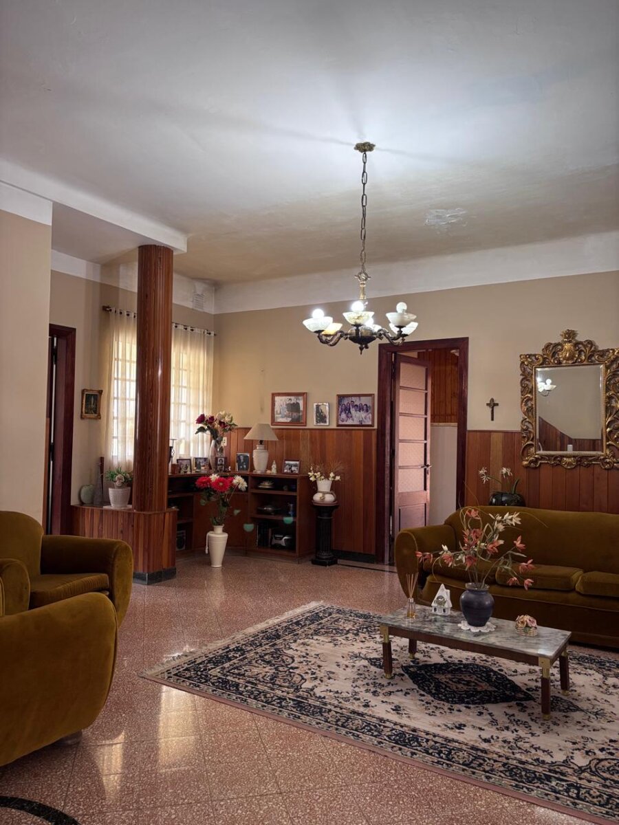 PROPIEDAD EN VENTA EN SAN JERÓNIMO NORTE | 818 M² | 411 M² CUBIERTOS | IDEAL USO PROFESIONAL, INSTITUCIONAL O COMERCIAL - Imagen 5