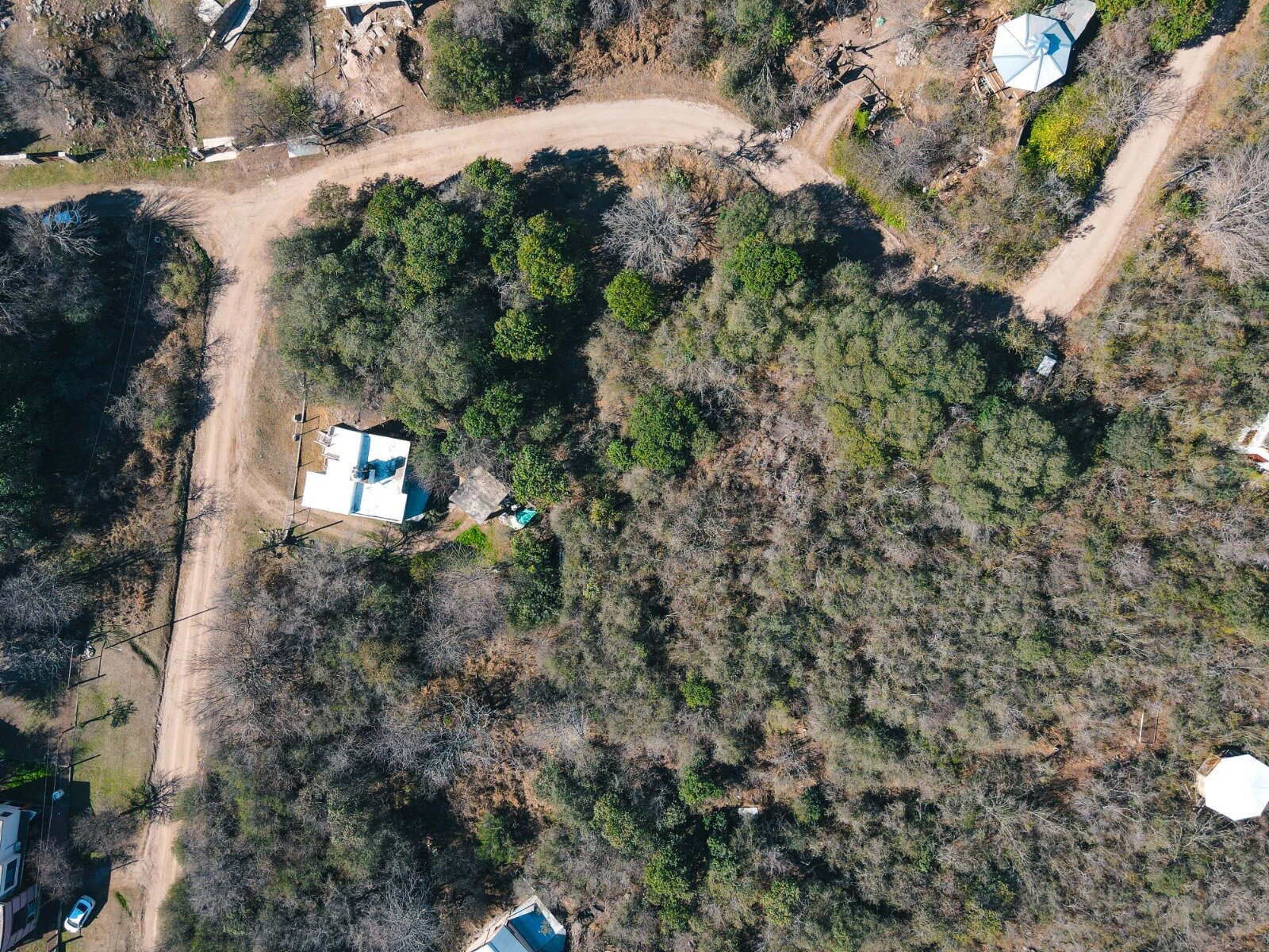 VENTA LOTE EN AGUA DE ORO - 4