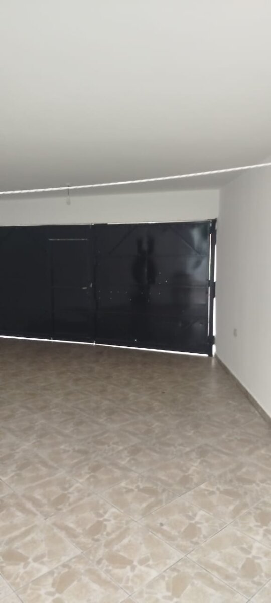 CASA 2 DORMITORIOS AMOBLADA CON JARDÍN Y COCHERA - 17
