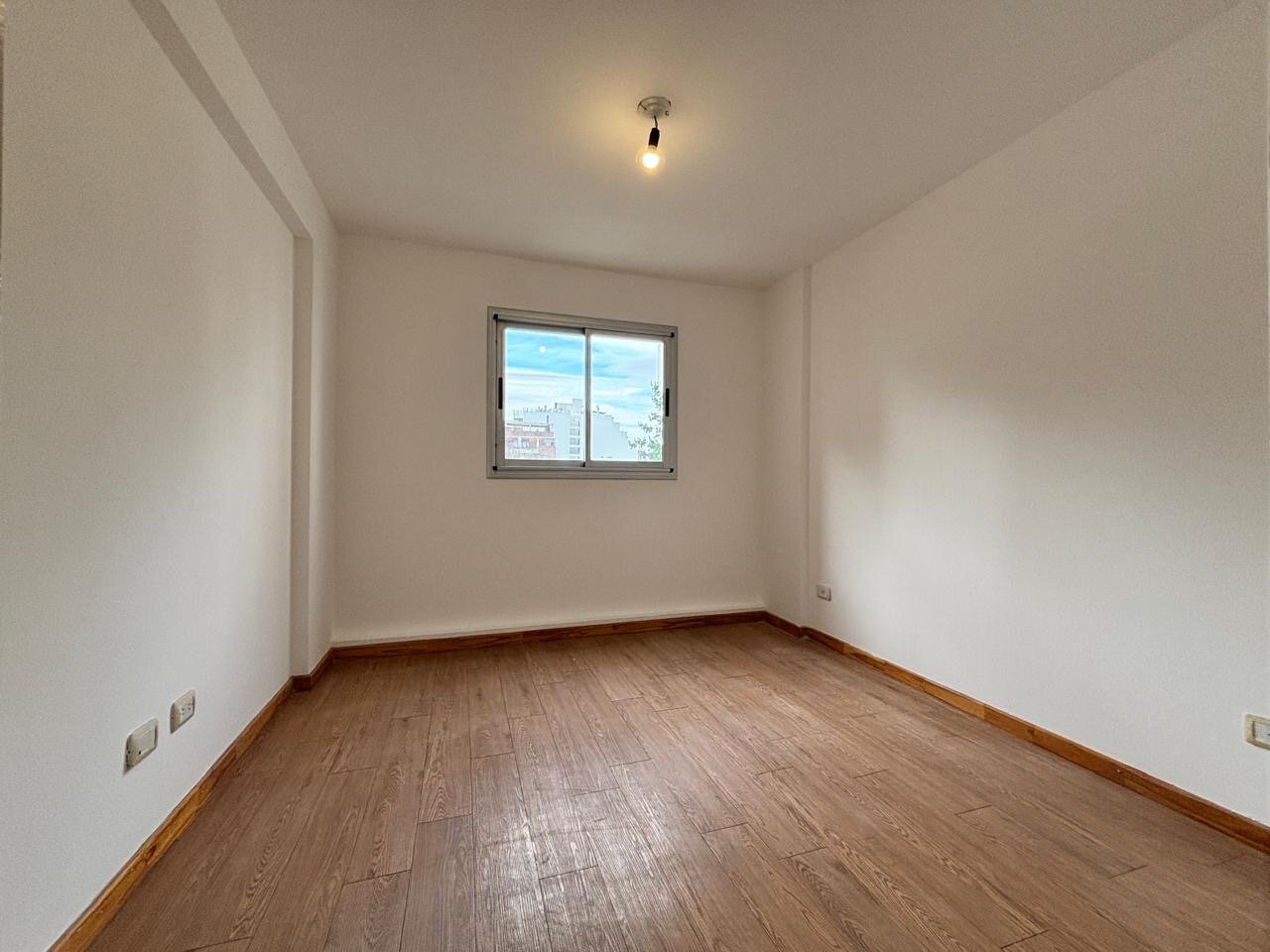 ALQUILER de departamento 1 dormitorio en Barrio General Paz - Imagen 11