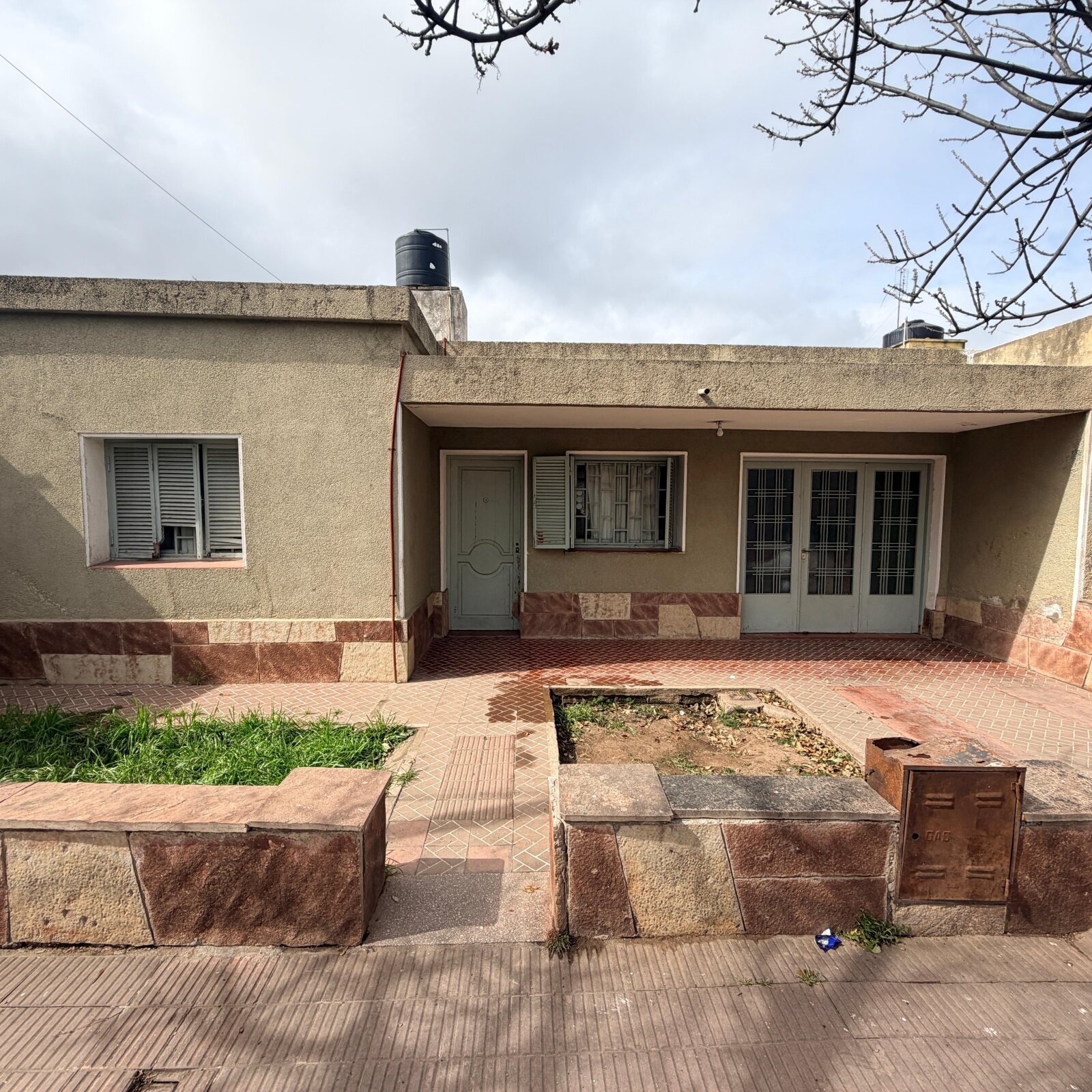 CASA PARA FLIPPING INMOBILIARIO – BARRIO CENTRO AMÉRICA | 250 M² DE TERRENO — foto 3