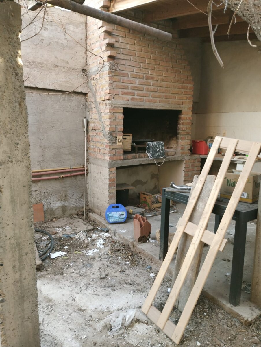 CASA 5 DORMITORIOS EN NEUQUEN - 9