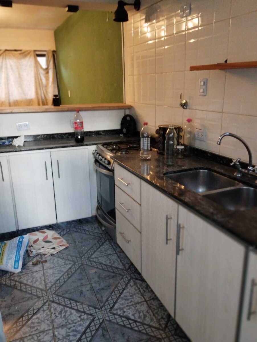 CASA 5 DORMITORIOS EN NEUQUEN - 4