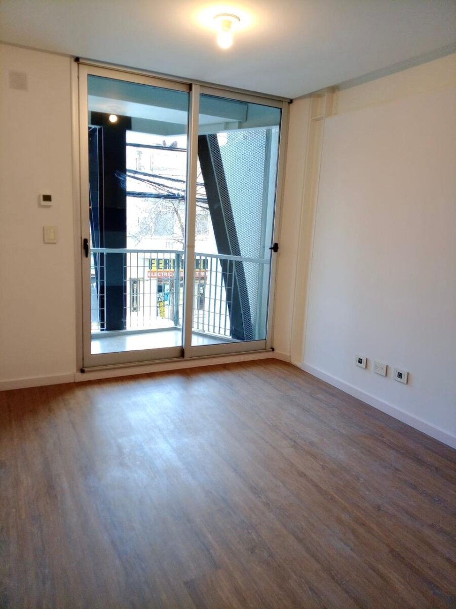 Departamento de 1 dormitorio - 9 de Julio y Ov Lagos - 3