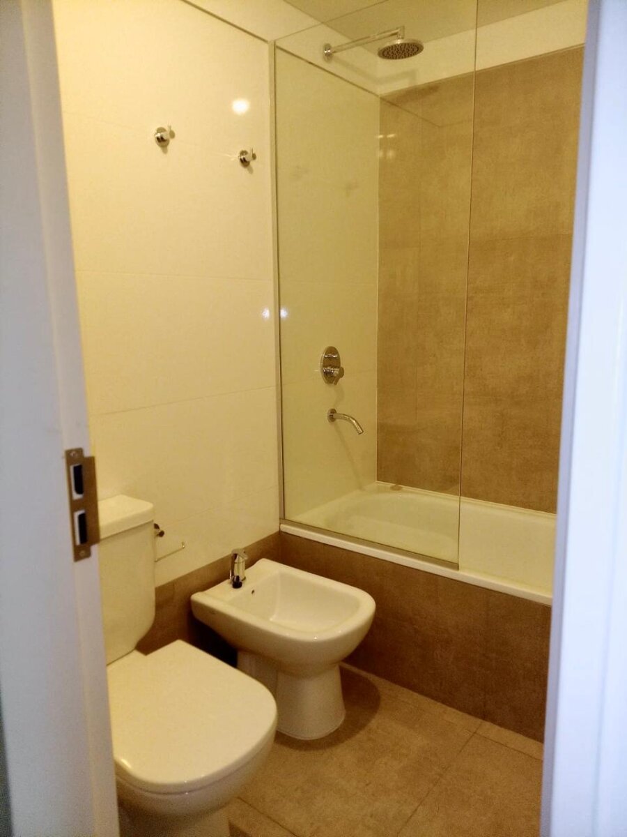 Departamento de 1 dormitorio - 9 de Julio y Ov Lagos - 7