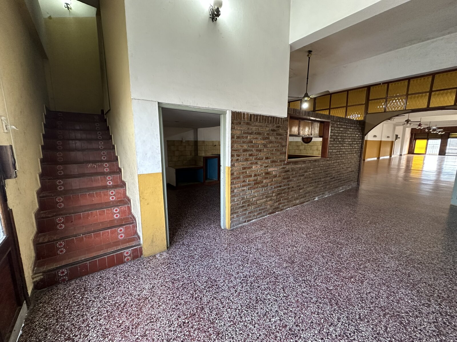 LOCAL COMERCIAL PLANTA ALTA - 21