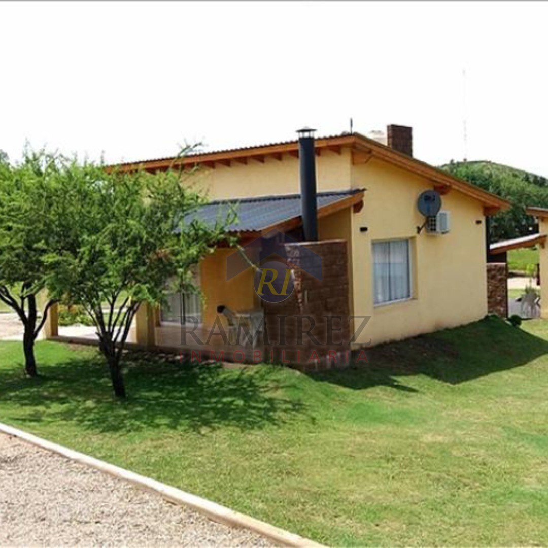 Complejo de Cabañas en Villa Rumipla - Imagen 8