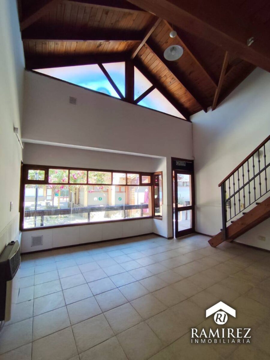 Local Comercial en Villa Gral Belgrano - Imagen 11