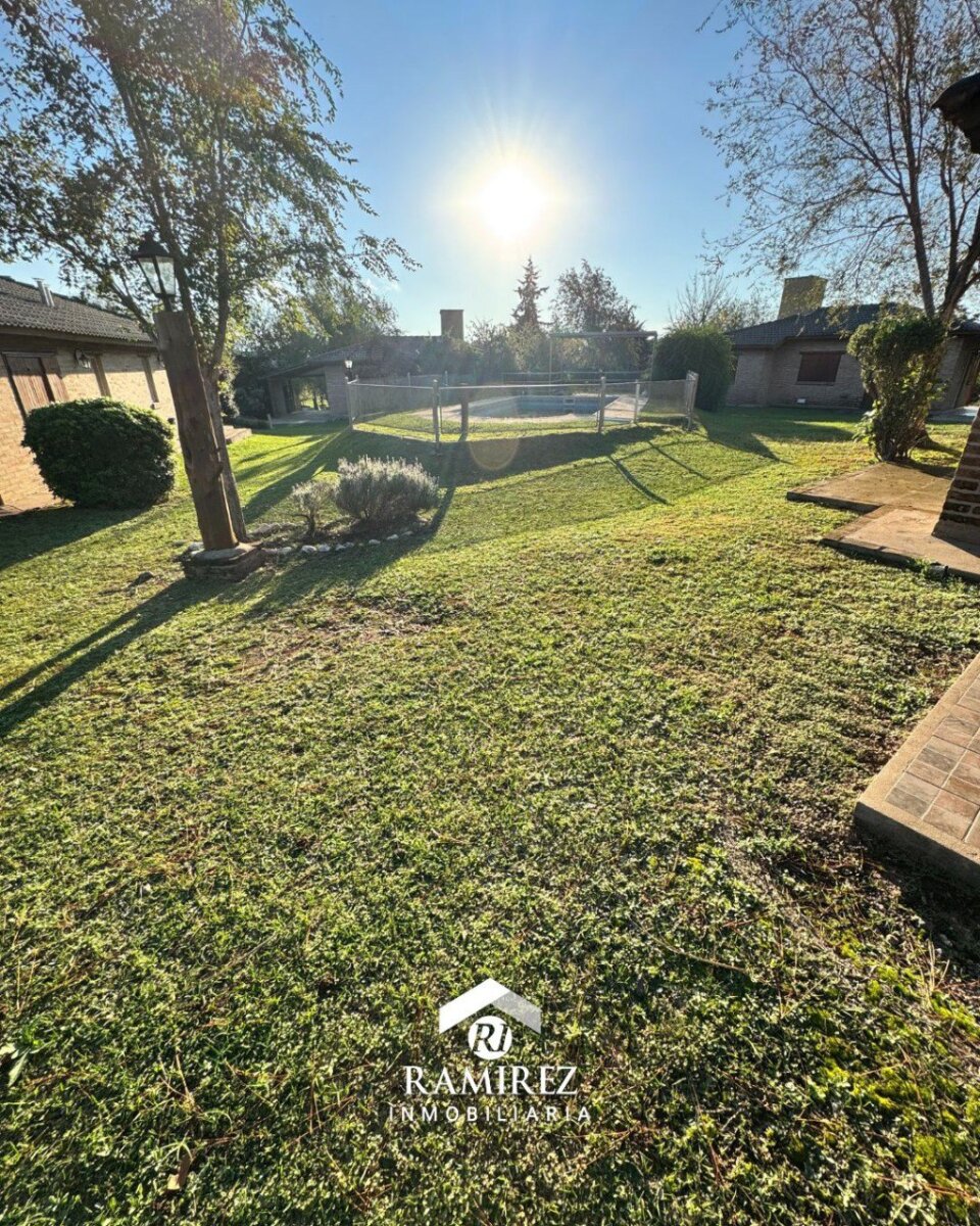 Complejo de Cabañas en Villa del Dique - Imagen 15