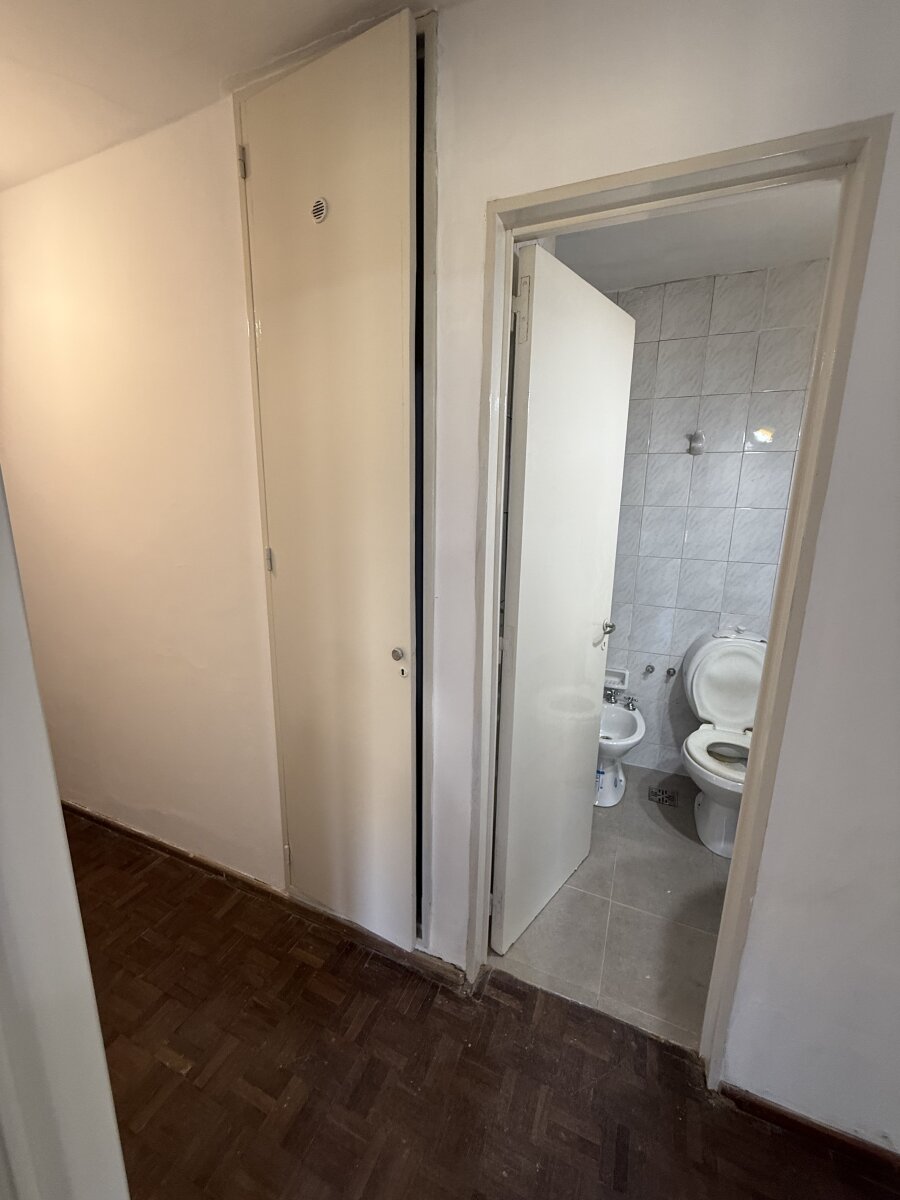Venta Departamento 4 dormitorios 2 baños con Cochera en Cofico APTO CREDITO — foto 8