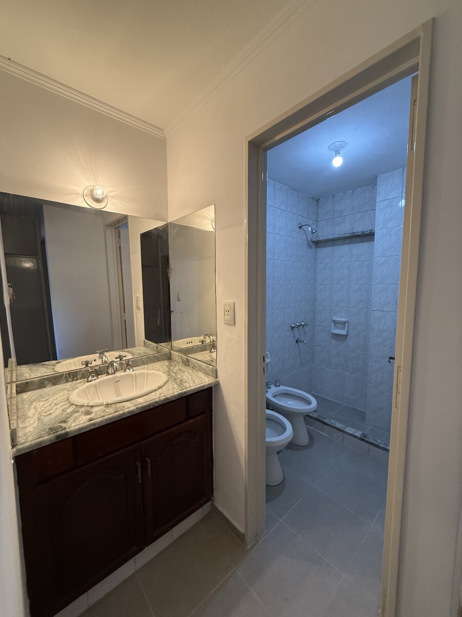 Venta Departamento 4 dormitorios 2 baños con Cochera en Cofico APTO CREDITO — foto 12