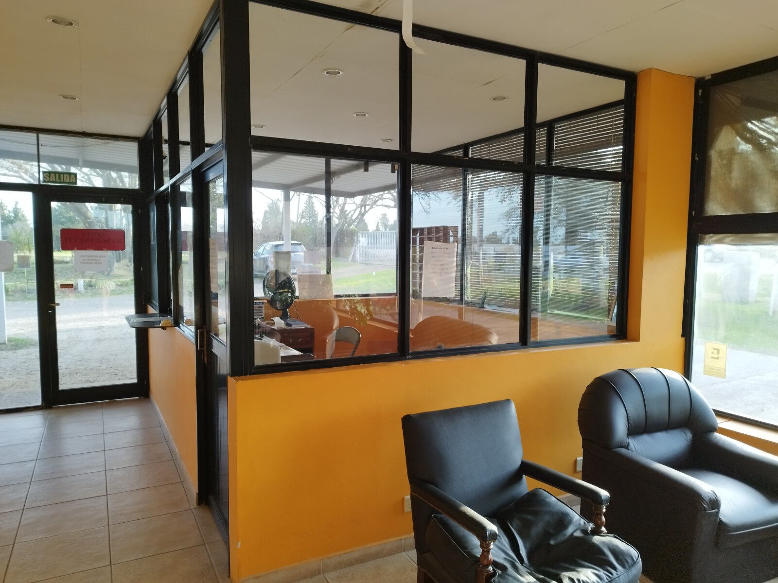 VENTA | Hotel con gran potencial turístico -Hotel Sanguinetti – Victoria, Entre - 21