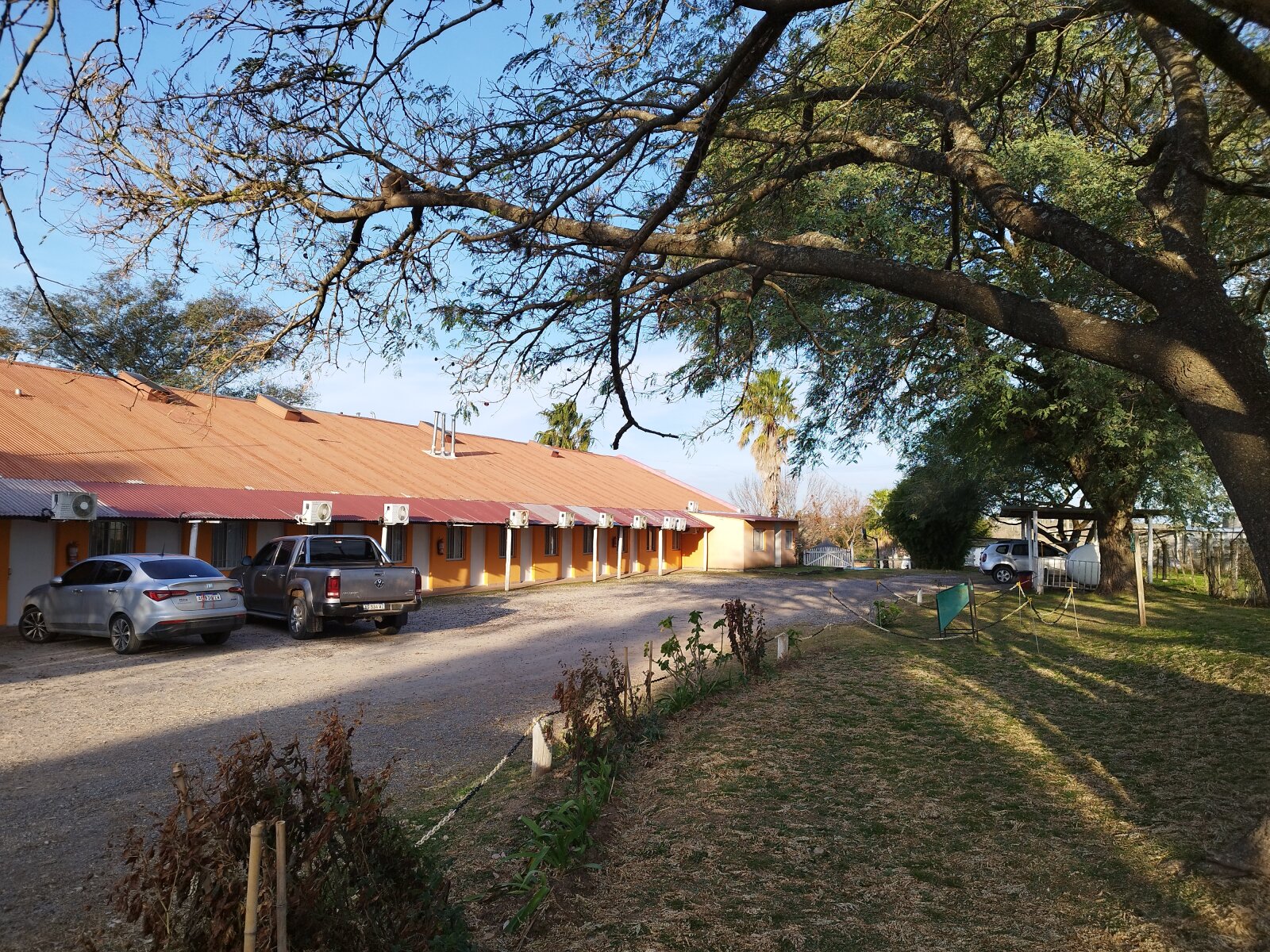 VENTA | Hotel con gran potencial turístico -Hotel Sanguinetti – Victoria, Entre - 9
