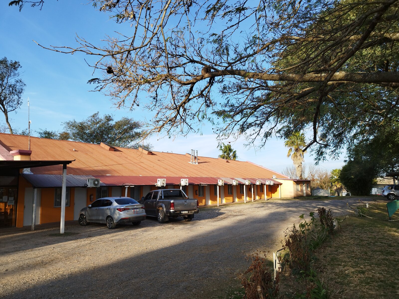 VENTA | Hotel con gran potencial turístico -Hotel Sanguinetti – Victoria, Entre - 10