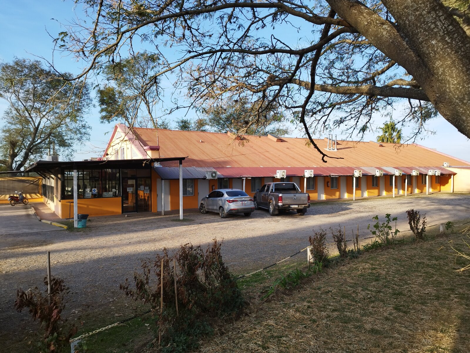 VENTA | Hotel con gran potencial turístico -Hotel Sanguinetti – Victoria, Entre - 11