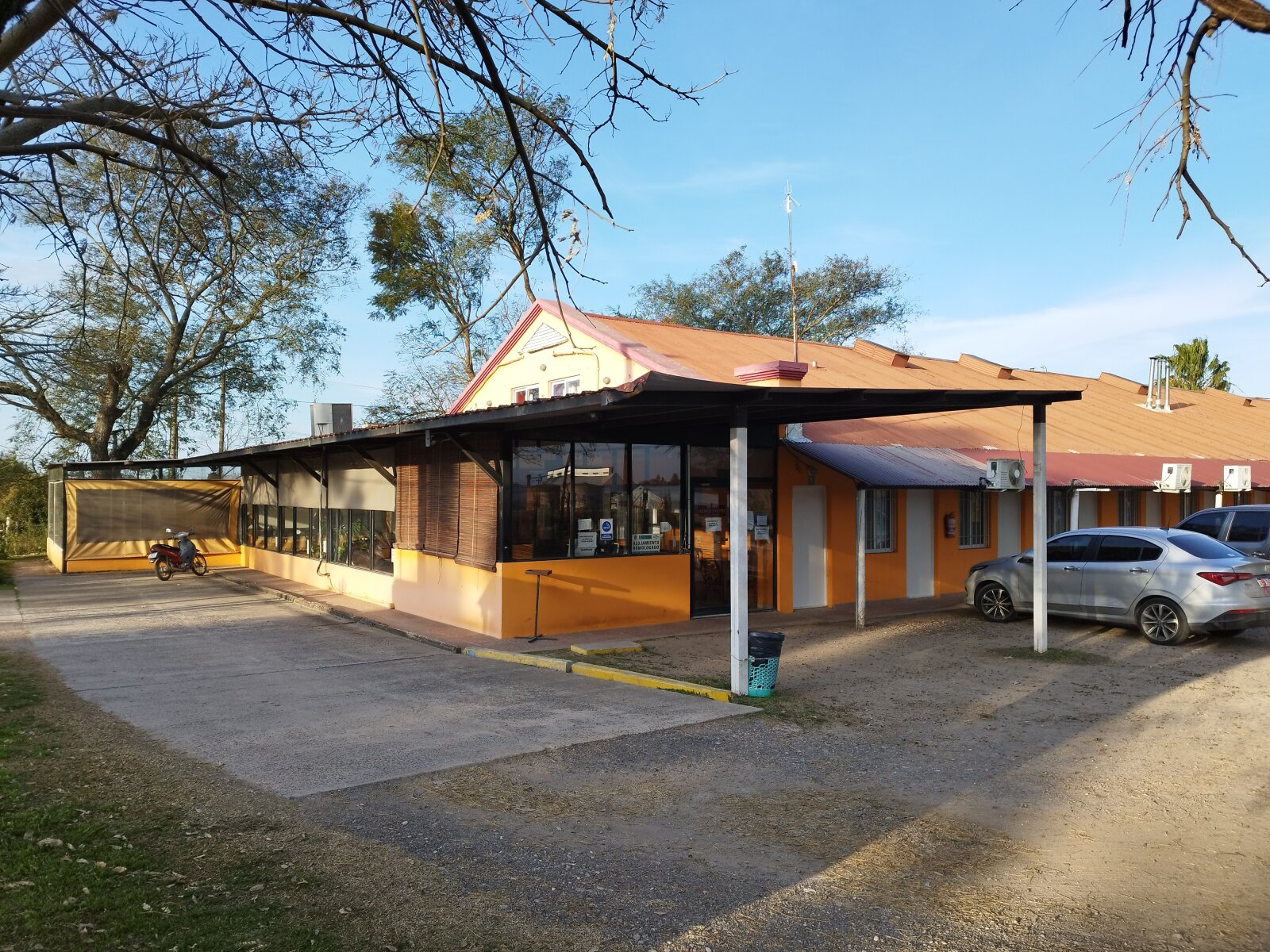 VENTA | Hotel con gran potencial turístico -Hotel Sanguinetti – Victoria, Entre - 15