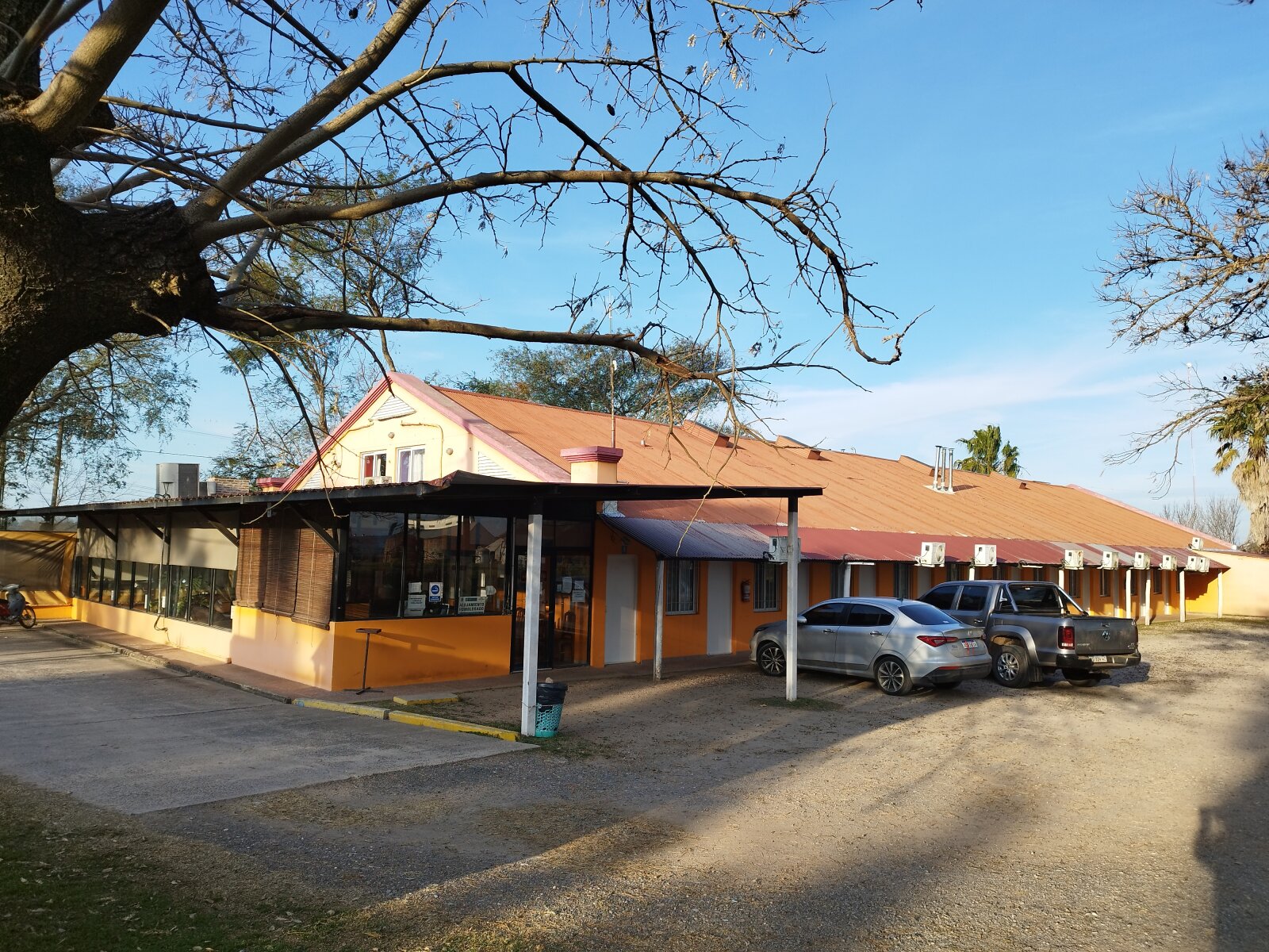 VENTA | Hotel con gran potencial turístico -Hotel Sanguinetti – Victoria, Entre - 12