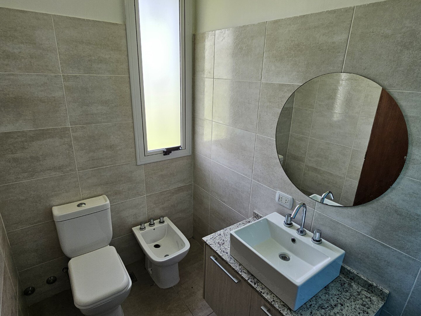 VENTA | Casa de 3 dormitorios con pileta y amplio terreno! Barrio Los Algarrobos – Victoria, Entre Ríos - 13