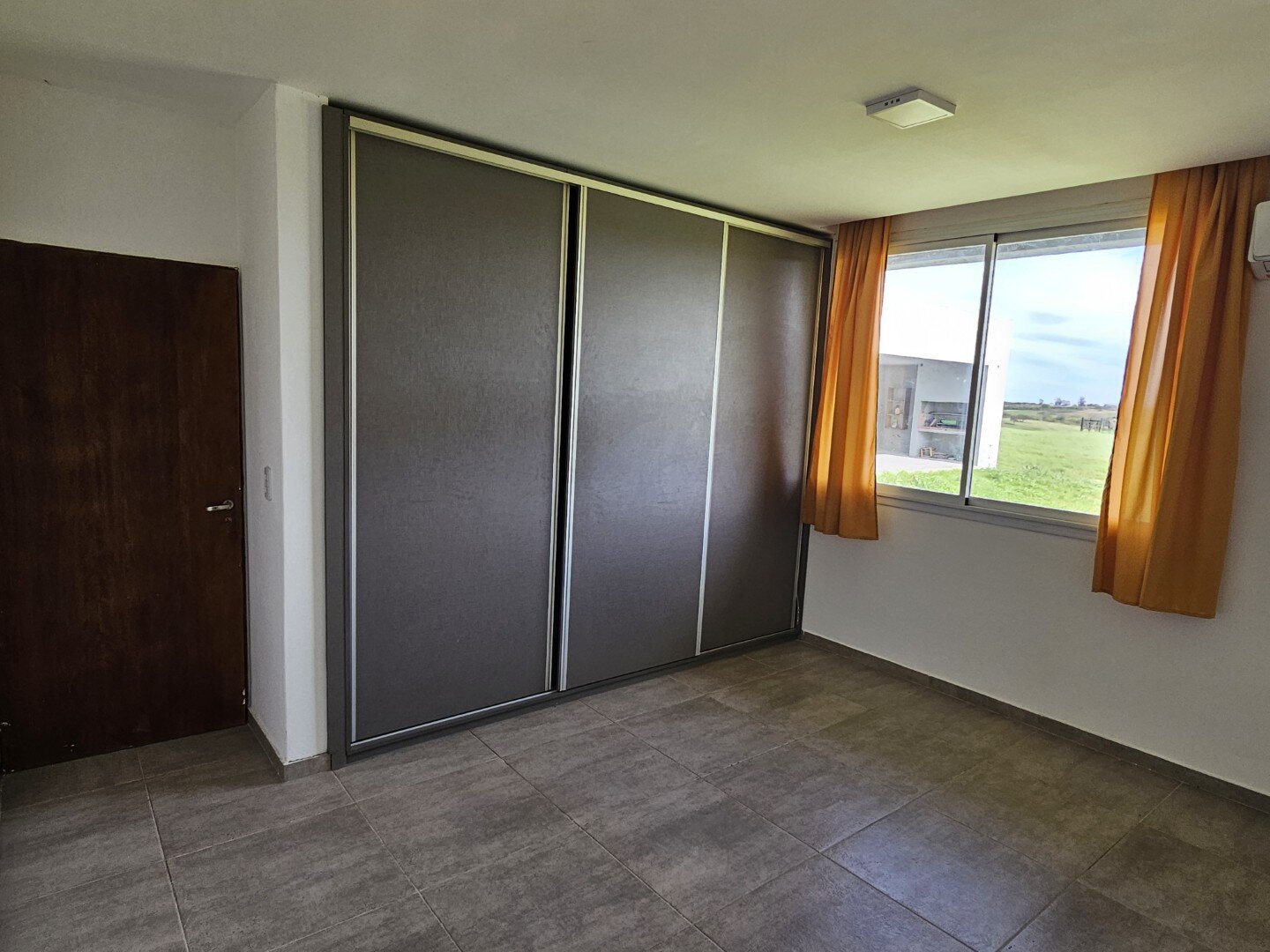 VENTA | Casa de 3 dormitorios con pileta y amplio terreno! Barrio Los Algarrobos – Victoria, Entre Ríos - 22