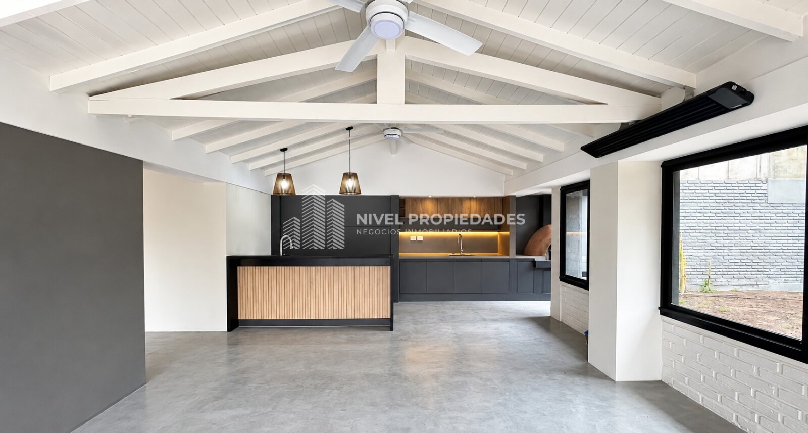 CHALET 5 AMB CON PILETA, PARQUE Y QUINCHO EN ALQUILER - CASTELAR — foto 14