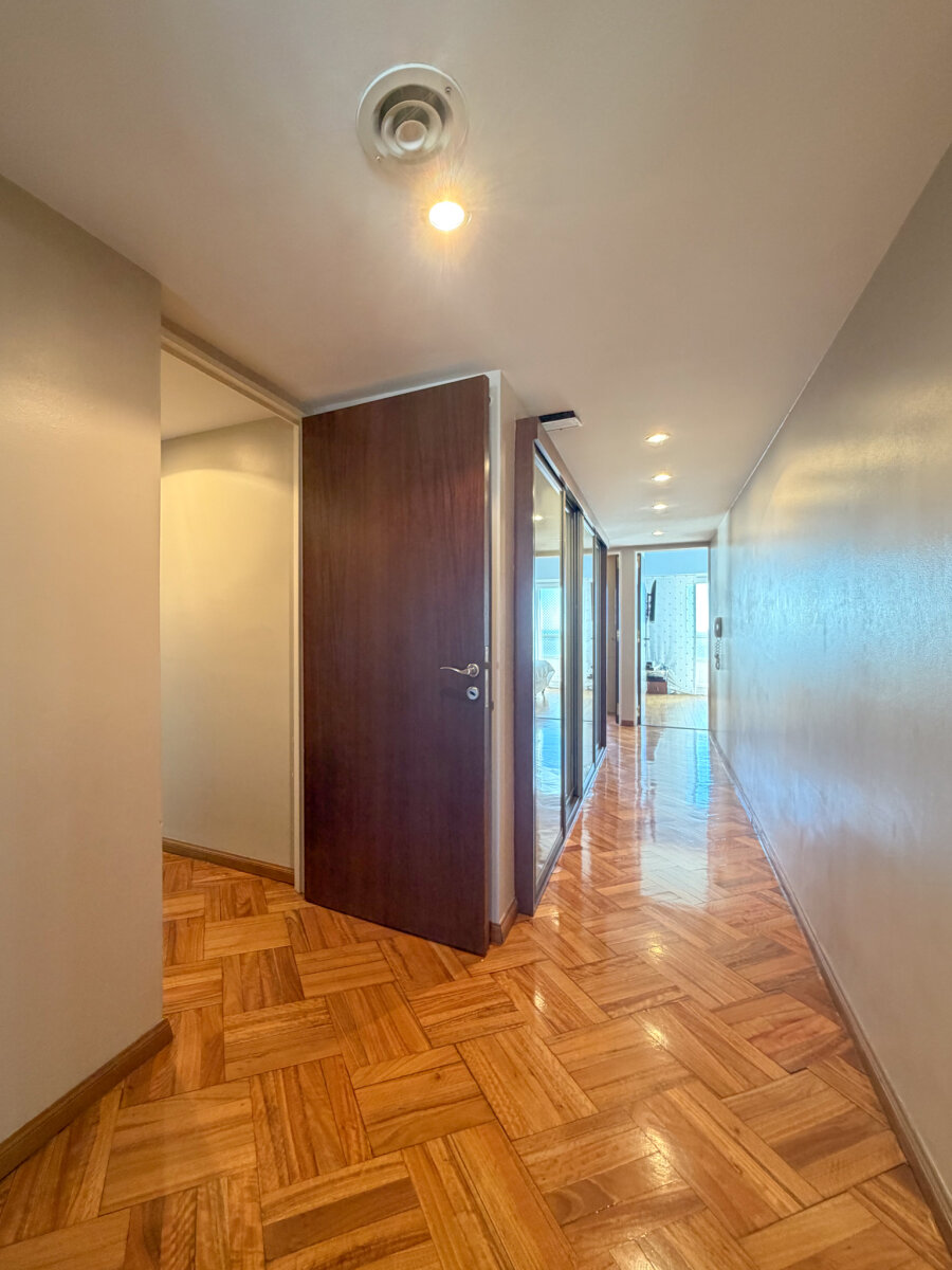 VENTA DEPARTAMENTO 3 DORMITORIOS FRENTE AL RIO - 18