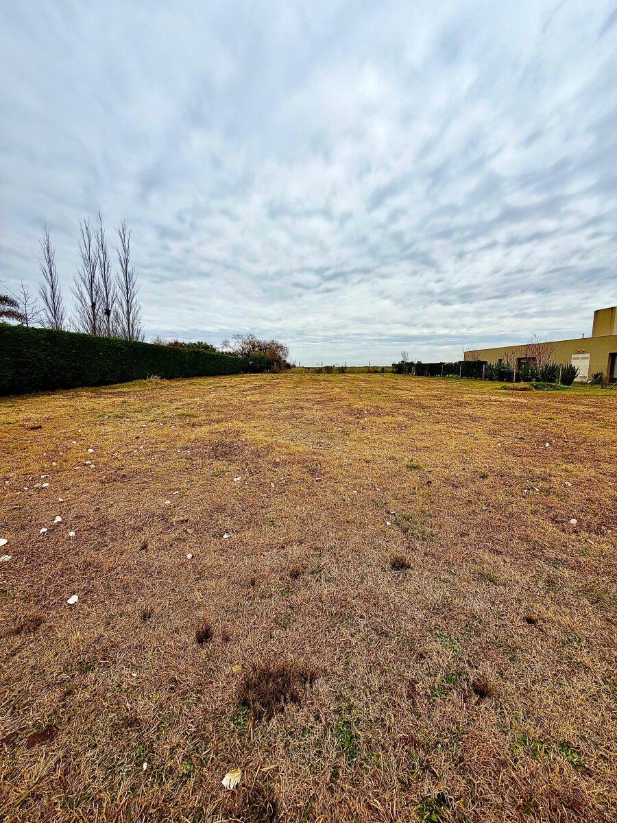 LOTE EN VENTA EN CHACRAS DE PERGAMINO - 1
