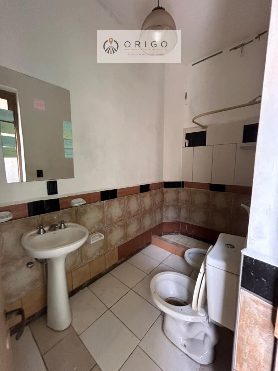 ORIGO NEGOCIOS INMOBILIARIOS VENDE CON OPCION A ALQUILER, CASA QUINTA SECCION - 18