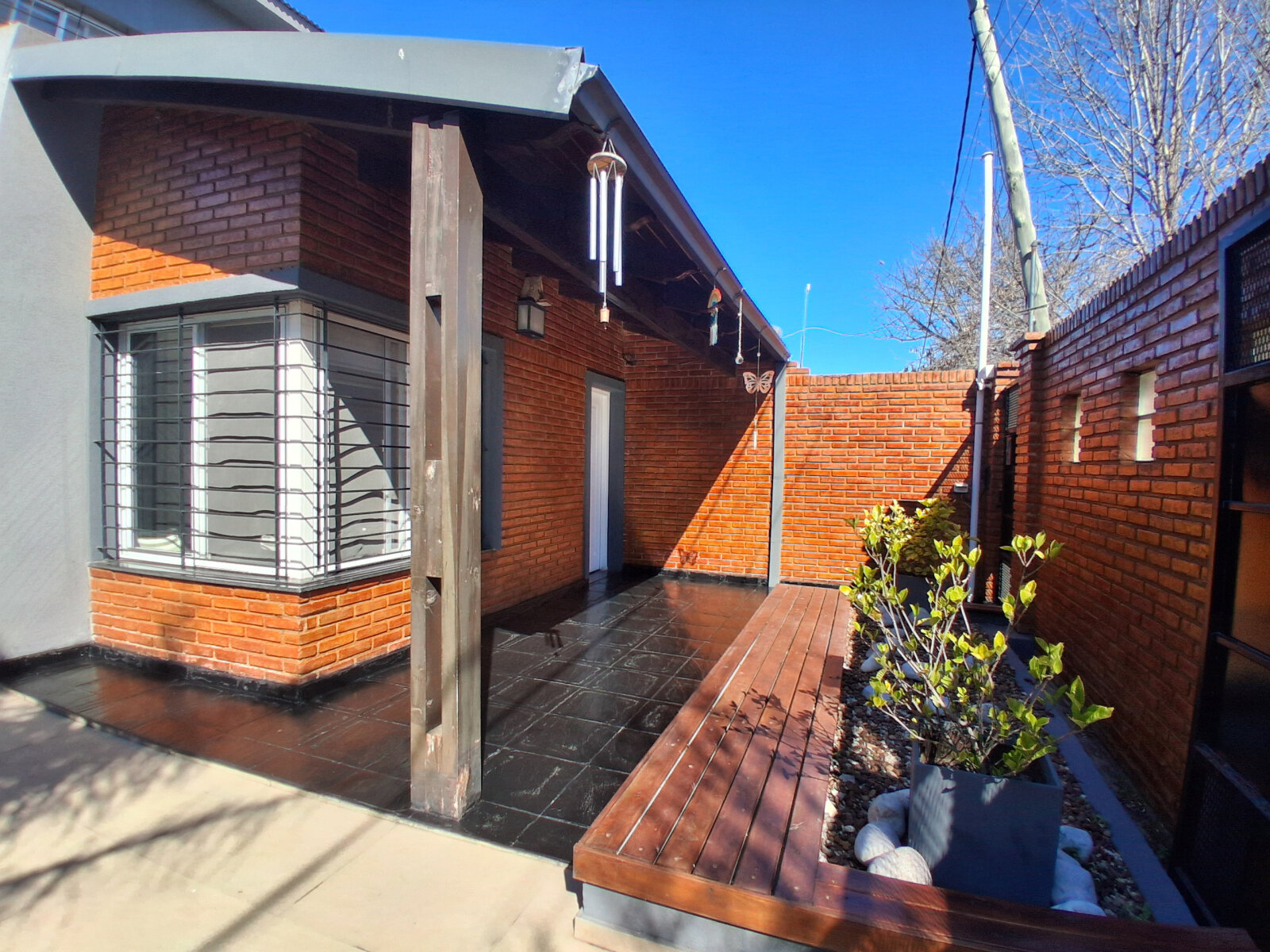 Amplia casa de 3 dormitorios a la venta en Ibarlucea. - 3