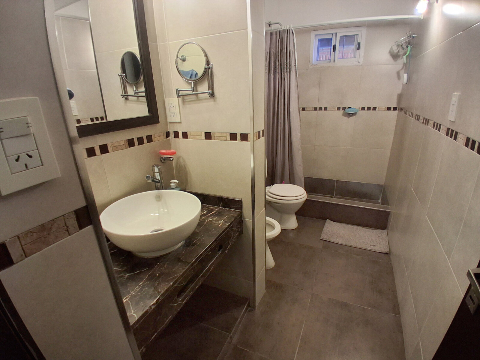 Amplia casa de 3 dormitorios a la venta en Ibarlucea. - 21