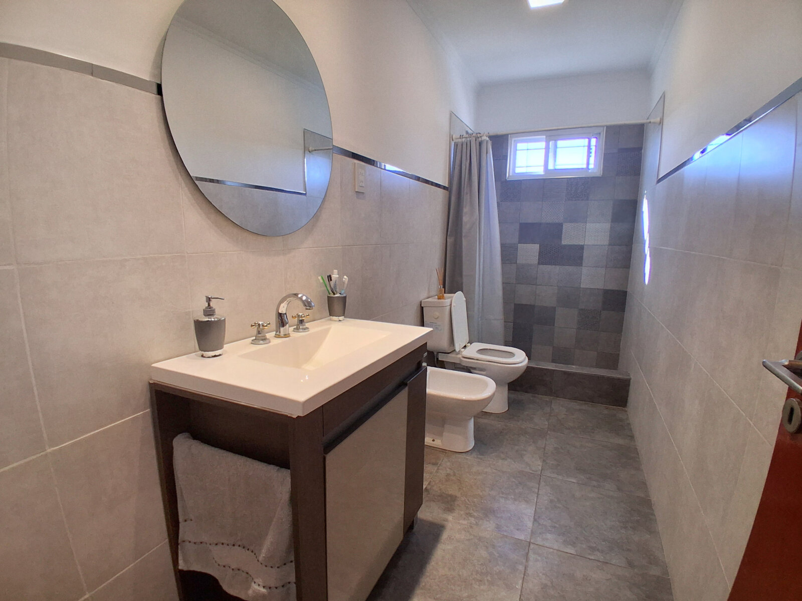 Amplia casa de 3 dormitorios a la venta en Ibarlucea. - 34